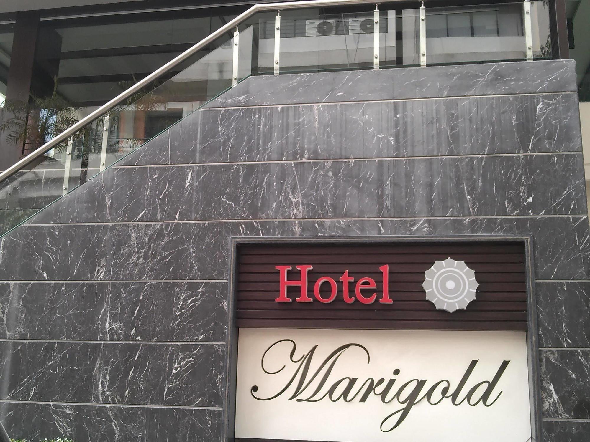 Hotel Marigold Vadodara Eksteriør billede